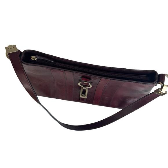 Vintage Etienne Aigner Burgundy Leather Shoulder Bag –  Minimalist Chic - Picture 8 of 16